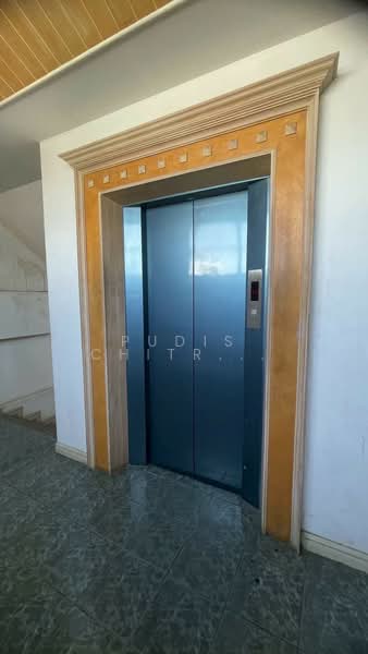 New Phetchaburi Road | 11-Storey Building for Rent, Bangkok, Bang Kapi, Huai Khwang, Bangkok, , 1,724 sqm, Shophouse For Rent, by Pudis Chitrungsakorn, 500258625 - DDproperty.com