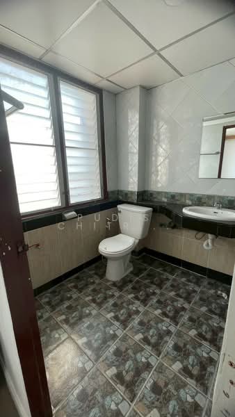 New Phetchaburi Road | 11-Storey Building for Rent, Bangkok, Bang Kapi, Huai Khwang, Bangkok, , 1,724 sqm, Shophouse For Rent, by Pudis Chitrungsakorn, 500258625 - DDproperty.com