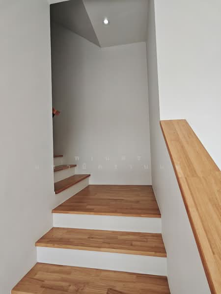 Feel Town Lat Phrao 101, Bangkok, ลาดพร้าว, Khlong Chaokhun Sing, Wang Thonglang, Bangkok, 4 Bedrooms, 270 sqm, Single Detached House For Sale, by พเนตร มหามิตรานนท์, 500258646 - DDproperty.com