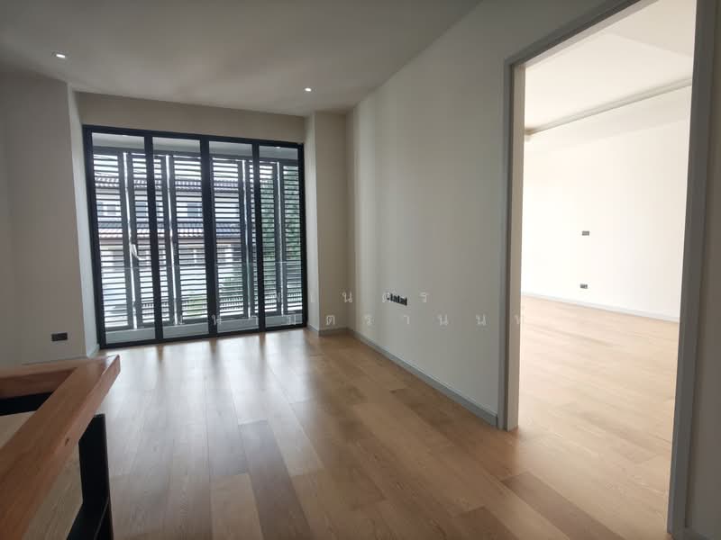 Feel Town Lat Phrao 101, Bangkok, ลาดพร้าว, Khlong Chaokhun Sing, Wang Thonglang, Bangkok, 4 Bedrooms, 270 sqm, Single Detached House For Sale, by พเนตร มหามิตรานนท์, 500258646 - DDproperty.com