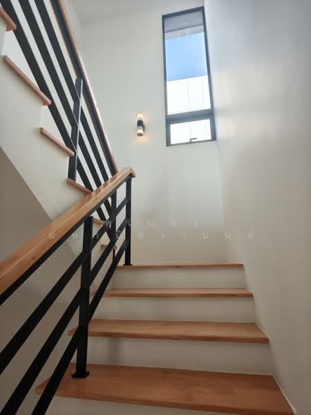 Feel Town Lat Phrao 101, Bangkok, ลาดพร้าว, Khlong Chaokhun Sing, Wang Thonglang, Bangkok, 4 Bedrooms, 270 sqm, Single Detached House For Sale, by พเนตร มหามิตรานนท์, 500258646 - DDproperty.com