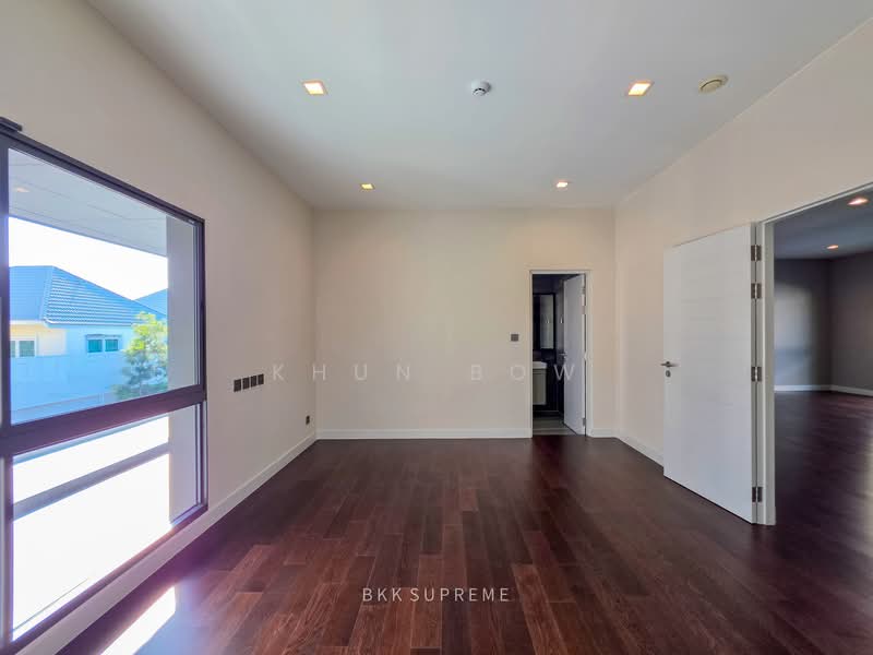 Bangkok Boulevard Signature Rama 5, Nonthaburi, 98 Atchariya Prasith Road 1, Bang Khun Kong, Bang Kruai, Nonthaburi, 5 Bedrooms, 786 sqm, Single Detached House For Sale, by Khun Bow, 500258647 - DDproperty.com