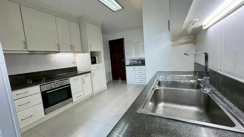Richmond Palace, Bangkok, Soi Sukhumvit 43 Sukhumvit Road, Khlong Tan Nua, Watthana, Bangkok, 3 Bedrooms, 164 sqm, Condo For Rent, by ณภัทร พรสิริเมธากุล, 500258680 - DDproperty.com