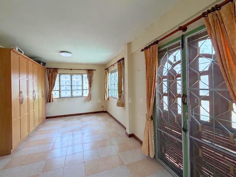 สิรินดา บางขุนเทียน : Sirinda Bang Khun Tiean, Bangkok, Samae Dam, Bang Khun Thian, Bangkok, 3 Bedrooms, 175 sqm, Single Detached House For Sale, by Punpapa Rassamee, 500258689 - DDproperty.com