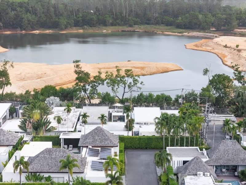 Lucky Layan Villas Phase 1, Phuket, 23 Moo 4 Thepkrasattri Road, Choeng Thale, Thalang, Phuket, 4 Bedrooms, 350 sqm, Single Detached House For Rent, by Mark Horsfall, 500258712 - DDproperty.com