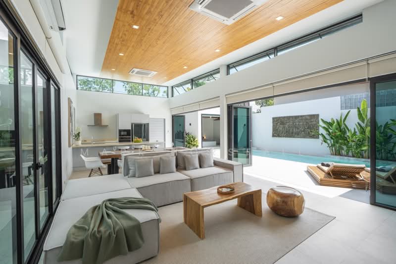 Lucky Layan Villas Phase 1, Phuket, 23 Moo 4 Thepkrasattri Road, Choeng Thale, Thalang, Phuket, 4 Bedrooms, 350 sqm, Single Detached House For Rent, by Mark Horsfall, 500258712 - DDproperty.com