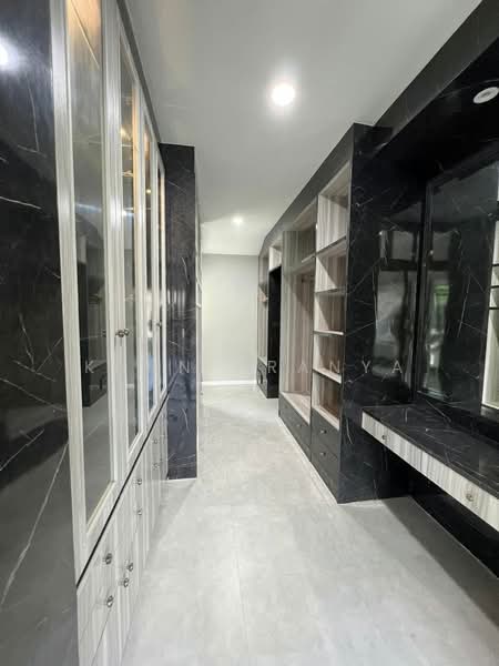 Parinyada Chalongrat, Bangkok, Soi Nakniwas 48, Lat Phrao, Lat Phrao, Bangkok, 3 Bedrooms, 300 sqm, Single Detached House For Rent, by Khun Aranya, 500258735 - DDproperty.com