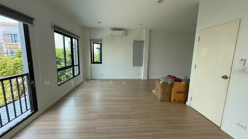 Thanacluster Westgate, Nonthaburi, 88 Khlong Thanon, Bang Mae Nang, Bang Yai, Nonthaburi, 4 Bedrooms, 233 sqm, Semi-Detached House (Twin House) For Sale, by คุณ รุจิวัตน์​ (คิดส์), 500258773 - DDproperty.com