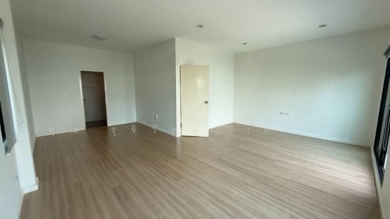 Thanacluster Westgate, Nonthaburi, 88 Khlong Thanon, Bang Mae Nang, Bang Yai, Nonthaburi, 4 Bedrooms, 233 sqm, Semi-Detached House (Twin House) For Sale, by คุณ รุจิวัตน์​ (คิดส์), 500258773 - DDproperty.com