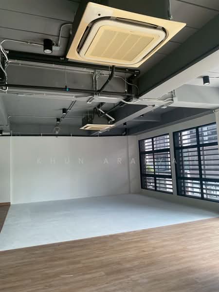 Sriwara Town in Town, Bangkok, Sriwara Road, Phlapphla, Wang Thonglang, Bangkok, Studio, 550 sqm, Townhouse For Rent, by Khun Aranya, 500258778 - DDproperty.com