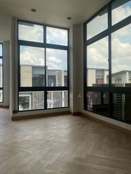 Sriwara Town in Town, Bangkok, Sriwara Road, Phlapphla, Wang Thonglang, Bangkok, Studio, 550 sqm, Townhouse For Rent, by Khun Aranya, 500258778 - DDproperty.com