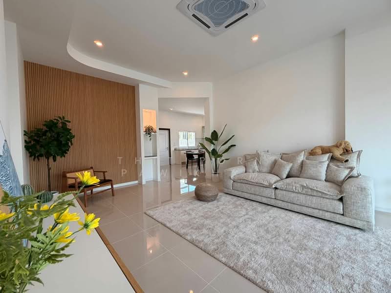undefined, Chon Buri (Pattaya), Poong, Bang Lamung (Pattaya), Chon Buri (Pattaya), 3 Bedrooms, 200 sqm, Single Detached House For Sale, by Thitiporn Pawikham, 500258837 - DDproperty.com
