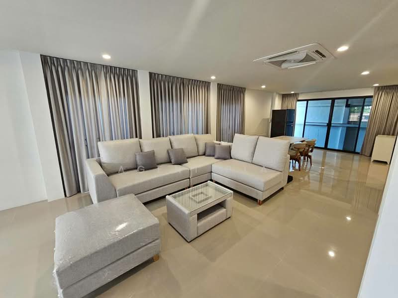 ให้เช่า - ให้เช่า Townhouse หลังมุม สุขุมวิท 72 ใกล้บีทีเอสแบริ่ง (SPSP653), สมุทรปราการ