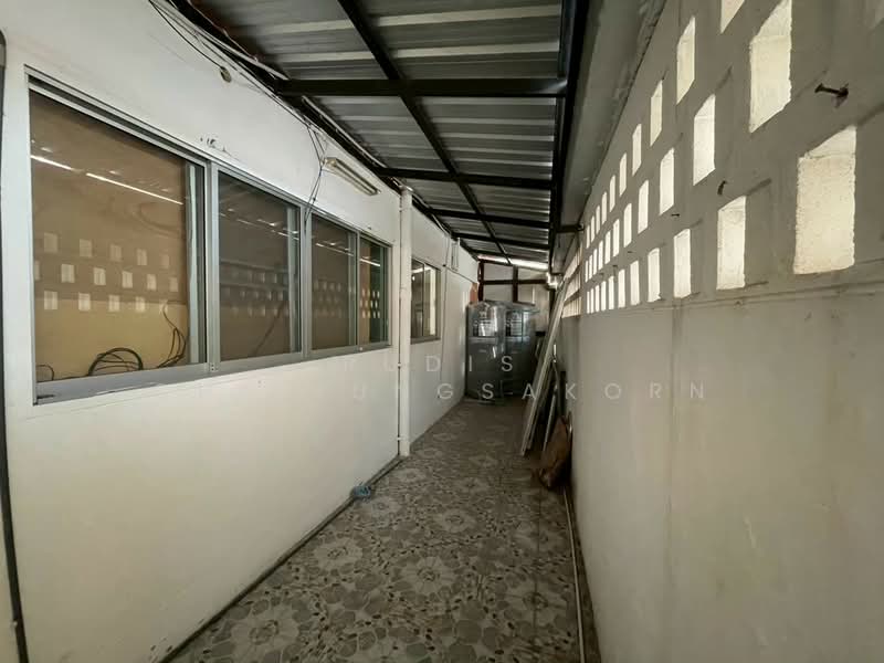 2-storey building for rent in Mengjai area, Bangkok, Samsen Nok, Huai Khwang, Bangkok, , 900 sqm, Shophouse For Rent, by Pudis Chitrungsakorn, 500258889 - DDproperty.com