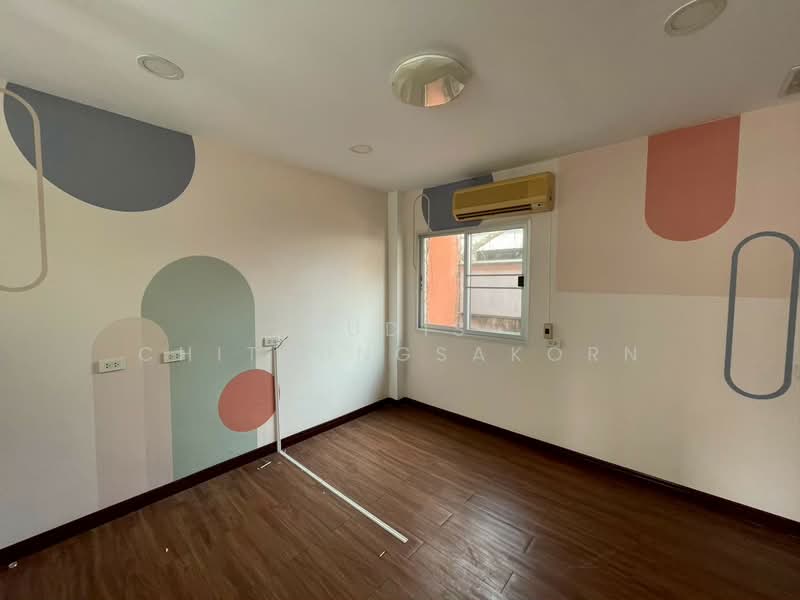 อาคารให้เช่า ทำเลเหม่งจ๋าย, กรุงเทพ, สามเสนนอก, ห้วยขวาง, กรุงเทพ, 900 ตร.ม., ตึกแถว-อาคารพาณิชย์ ให้เช่า, โดย Pudis Chitrungsakorn, 500258889 - DDproperty.com