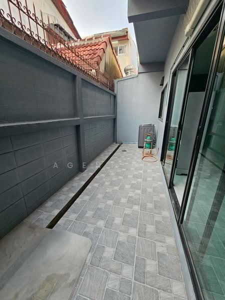 ให้เช่า Townhouse สุขุมวิท 72 ใกล้บีทีเอสแบริ่ง (SPSP654), สมุทรปราการ, สุขุมวิท72, สำโรงเหนือ, เมืองสมุทรปราการ, สมุทรปราการ, 170 ตร.ม., ทาวน์เฮ้าส์ ให้เช่า, โดย Agent Pla, 500258934 - DDproperty.com