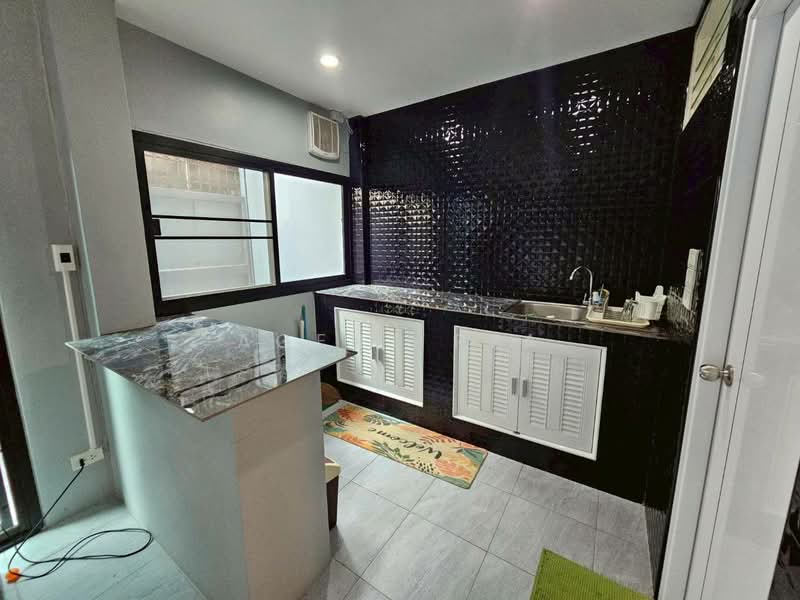 ให้เช่า Townhouse สุขุมวิท 72 ใกล้บีทีเอสแบริ่ง (SPSP654), สมุทรปราการ, สุขุมวิท72, สำโรงเหนือ, เมืองสมุทรปราการ, สมุทรปราการ, 170 ตร.ม., ทาวน์เฮ้าส์ ให้เช่า, โดย Agent Pla, 500258934 - DDproperty.com