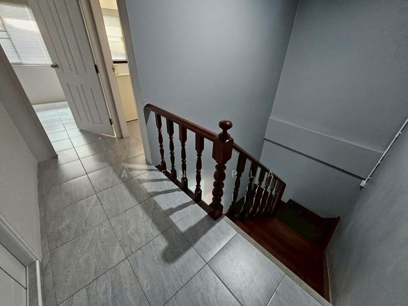 For Rent - Townhouse for Rent (Corner Unit), Sukhumvit 72 near BTS Bearing (SPSP654), Samut Prakan