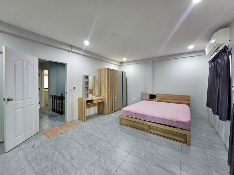 For Rent - Townhouse for Rent (Corner Unit), Sukhumvit 72 near BTS Bearing (SPSP654), Samut Prakan