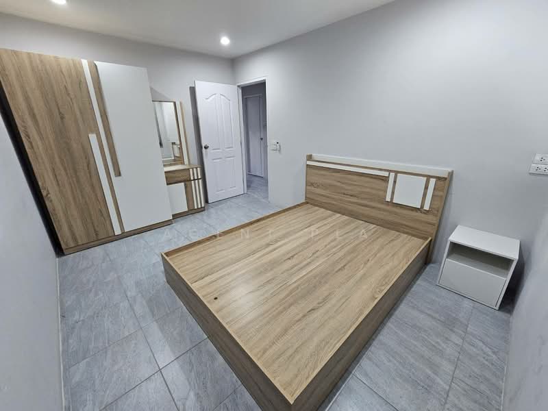 Townhouse for Rent (Corner Unit), Sukhumvit 72 near BTS Bearing (SPSP654), Samut Prakan, สุขุมวิท72, Samrong Nua, Muang Samut Prakarn, Samut Prakan, 3 Bedrooms, 170 sqm, Townhouse For Rent, by Agent Pla, 500258934 - DDproperty.com