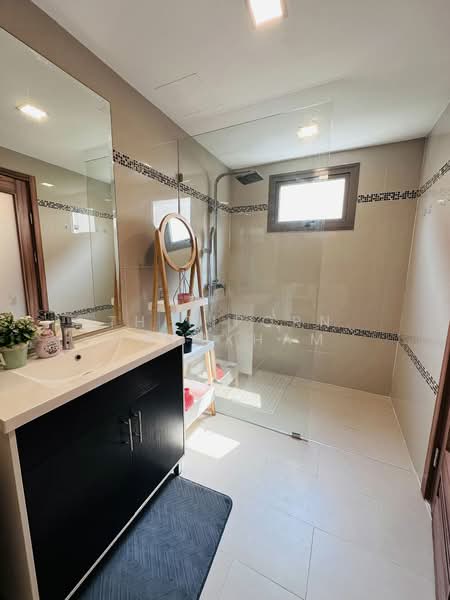 Club Royal, Chon Buri (Pattaya), 381 Soi Na Kluea 12, Na Kloe, Bang Lamung (Pattaya), Chon Buri (Pattaya), 2 Bedrooms, 64 sqm, Condo For Sale, by Thitiporn Pawikham, 500258945 - DDproperty.com