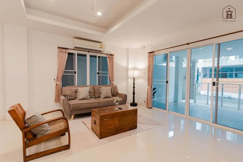 Newly Renovated House near Nimman (500 m.), Chiang Mai, Su Thep, Muang Chiang Mai, Chiang Mai, 3 Bedrooms, 140 sqm, Townhouse For Rent, by The Positive ที่ดิน บ้าน คอนโด, 500258962 - DDproperty.com