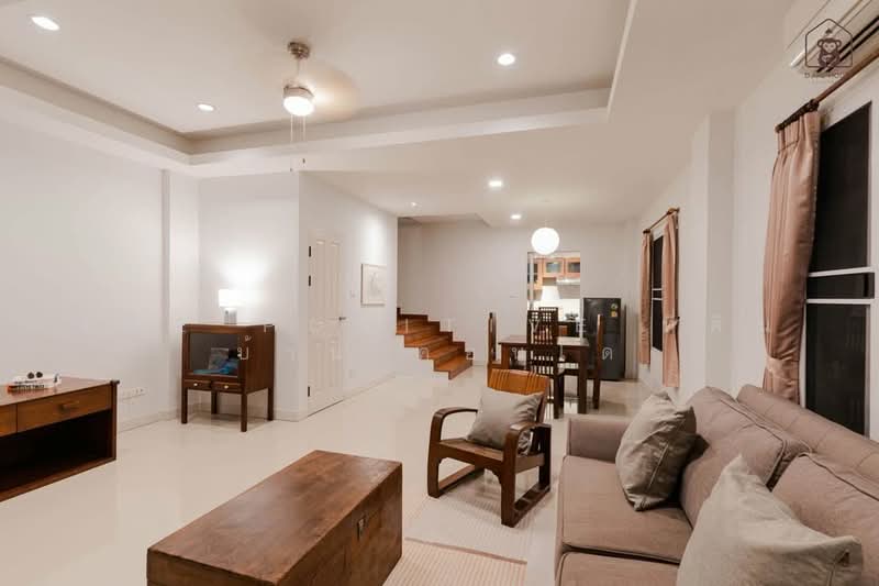 Newly Renovated House near Nimman (500 m.), Chiang Mai, Su Thep, Muang Chiang Mai, Chiang Mai, 3 Bedrooms, 140 sqm, Townhouse For Rent, by The Positive ที่ดิน บ้าน คอนโด, 500258962 - DDproperty.com