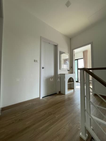 Patio Srinakarin-Rama 9, Bangkok, Krungthep Kreetha Road, Hua Mak, Bang Kapi, Bangkok, 4 Bedrooms, 161 sqm, Townhouse For Rent, by Namthip Wiwatmanitsakul, 500258973 - DDproperty.com