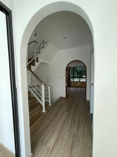 Patio Srinakarin-Rama 9, Bangkok, Krungthep Kreetha Road, Hua Mak, Bang Kapi, Bangkok, 4 Bedrooms, 161 sqm, Townhouse For Rent, by Namthip Wiwatmanitsakul, 500258973 - DDproperty.com