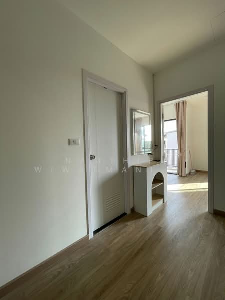 Patio Srinakarin-Rama 9, Bangkok, Krungthep Kreetha Road, Hua Mak, Bang Kapi, Bangkok, 4 Bedrooms, 161 sqm, Townhouse For Rent, by Namthip Wiwatmanitsakul, 500258973 - DDproperty.com