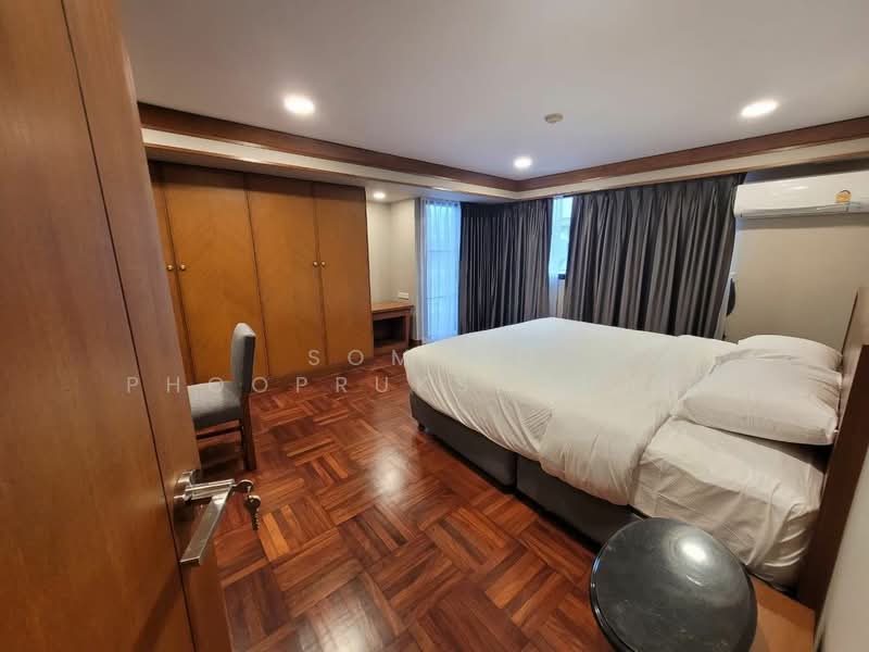 United Tower Thonglor : ยูไนเต็ด ทาวเวอร์ ทองหล่อ, กรุงเทพ, 333 ซอยทองหล่อ 17, คลองตันเหนือ, วัฒนา, กรุงเทพ, 115 ตร.ม., คอนโด ให้เช่า, โดย Somrad Phoopruksachart, 500258982 - DDproperty.com