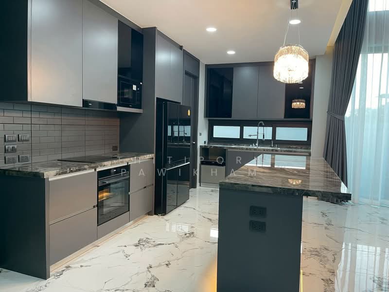 undefined, Chon Buri (Pattaya), Nong Pru, Bang Lamung (Pattaya), Chon Buri (Pattaya), 5 Bedrooms, 330 sqm, Single Detached House For Sale, by Thitiporn Pawikham, 500259033 - DDproperty.com