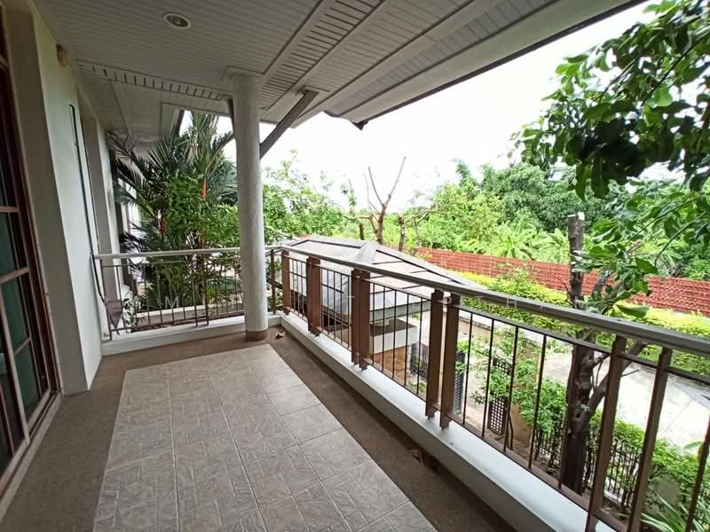 Narasiri Pattanakarn-Srinakarin, Bangkok, 878 Soi Srinakarin 20, Khlong Chan, Bang Kapi, Bangkok, 5 Bedrooms, 440 sqm, Single Detached House For Rent, by Ramita  Theptham, 500259036 - DDproperty.com