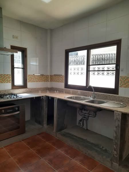 undefined, Bangkok, Samsen Nok, Huai Khwang, Bangkok, 3 Bedrooms, 60 sqm, Single Detached House For Rent, by Ramita  Theptham, 500259058 - DDproperty.com