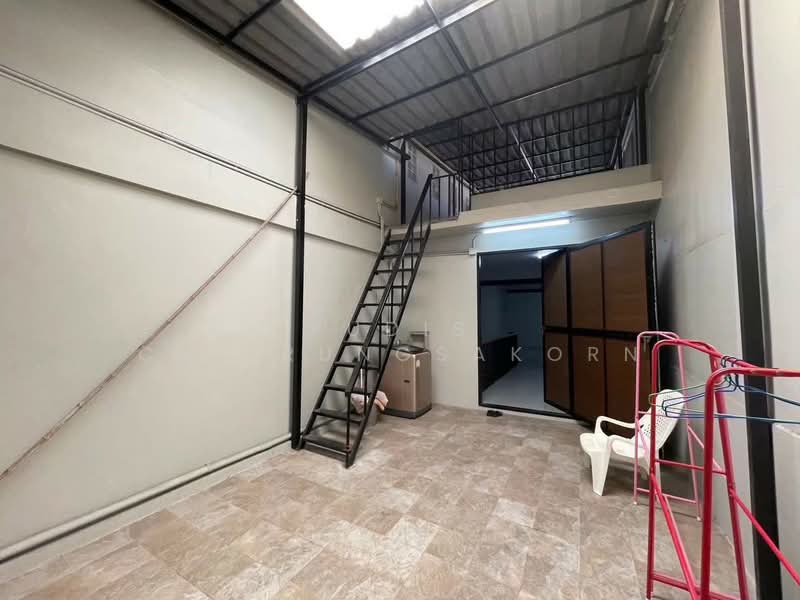 4-Storey Townhome for Rent – Chong Nonsi, Bangkok, Chong Nonsi, Yan Nawa, Bangkok, , 320 sqm, Shophouse For Rent, by Pudis Chitrungsakorn, 500259066 - DDproperty.com
