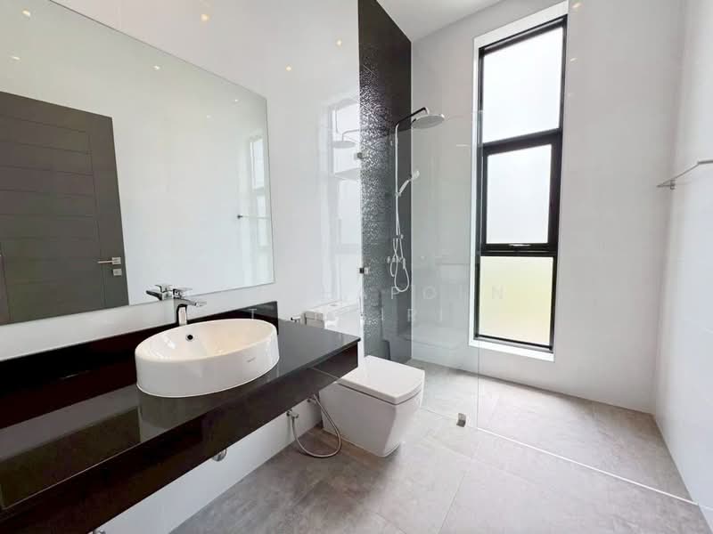 Pool Villa ให้เช่า ใกล้บิ๊กซีแม่เหียะ เพียง 10 นาที ค่าเช่า 85,000 บาท / เดือน รหัสทรัพย์ : No.9P012, Chiang Mai, San Phak Wan, Hang Dong, Chiang Mai, 4 Bedrooms, 150 sqm, Single Detached House For Rent, by Rutchaporn Tunsiri, 500259068 - DDproperty.com