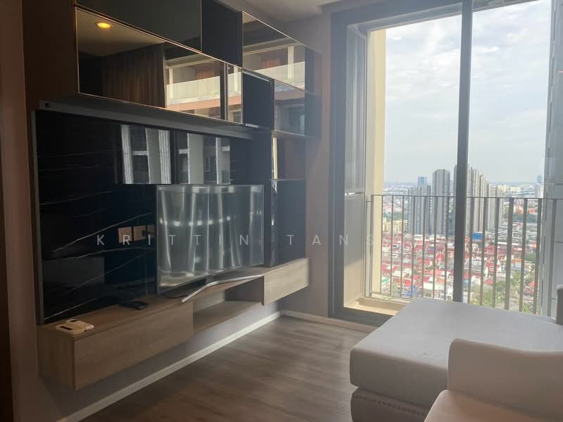 Whizdom Essence, Bangkok, 5 Piyabutr 1 Alley, Bang Chak, Phra Khanong, Bangkok, 1 Bedroom, 45 sqm, Condo For Rent, by Krittin Tansida, 500259069 - DDproperty.com
