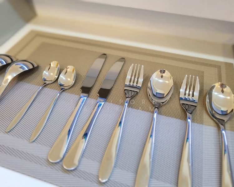 The Empire Tower Pattaya : ดิ เอ็มไพร์ ทาวเวอร์, ชลบุรี, ซอยบุณย์กัญจนาราม 8, หนองปรือ, บางละมุง, ชลบุรี, 32 ตร.ม., คอนโด ขาย, โดย Thitiporn Pawikham, 500259079 - DDproperty.com