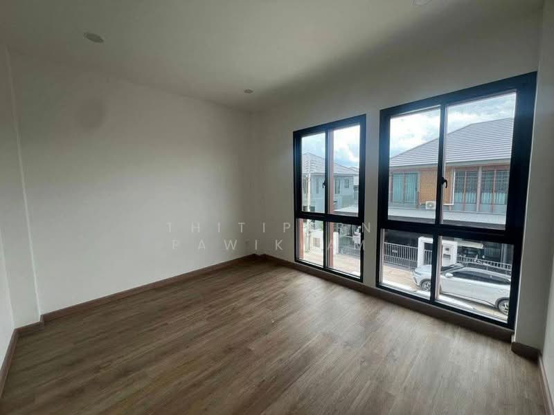 undefined, Chon Buri (Pattaya), Bo Win, Si Racha, Chon Buri (Pattaya), 4 Bedrooms, 260 sqm, Single Detached House For Sale, by Thitiporn Pawikham, 500259098 - DDproperty.com