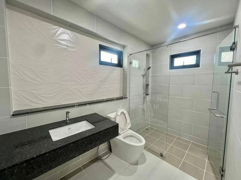 undefined, Chon Buri (Pattaya), Bo Win, Si Racha, Chon Buri (Pattaya), 4 Bedrooms, 260 sqm, Single Detached House For Sale, by Thitiporn Pawikham, 500259098 - DDproperty.com