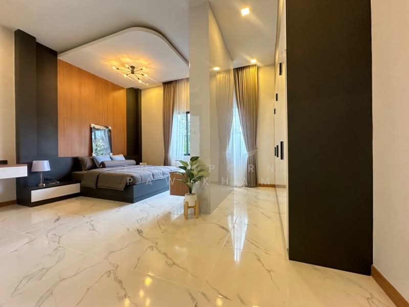 3-BR Villa, Chon Buri (Pattaya), Poong, Bang Lamung (Pattaya), Chon Buri (Pattaya), 3 Bedrooms, 150 sqm, Villa For Sale, by Thitiporn Pawikham, 500259102 - DDproperty.com