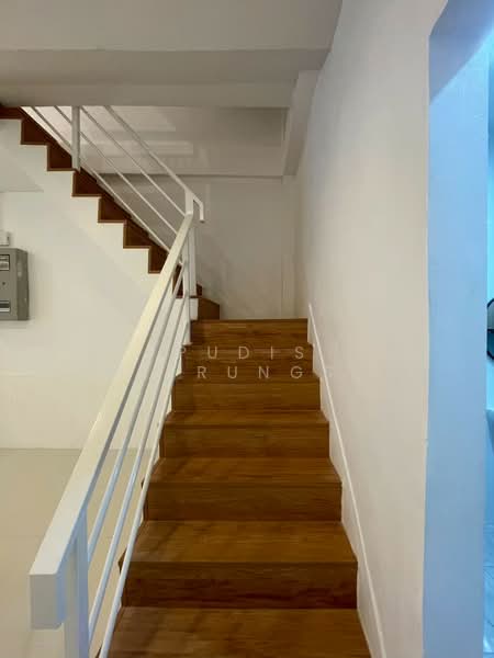 ปล่อยเช่า Townhouse 4 ชั้น ทำเลสาธุประดิษฐ์ ใกล้พระราม 3, กรุงเทพ, บางโพงพาง, ยานนาวา, กรุงเทพ, 250 ตร.ม., ตึกแถว-อาคารพาณิชย์ ให้เช่า, โดย Pudis Chitrungsakorn, 500259111 - DDproperty.com