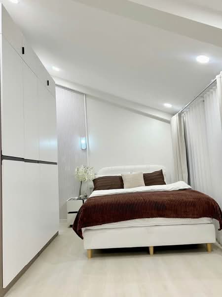 Eastwood Park, Bangkok, On Nut 36 Alley, Suan Luang, Suan Luang, Bangkok, 2 Bedrooms, 90 sqm, Condo For Sale, by Keerati  Wangrujirakul, 500259184 - DDproperty.com