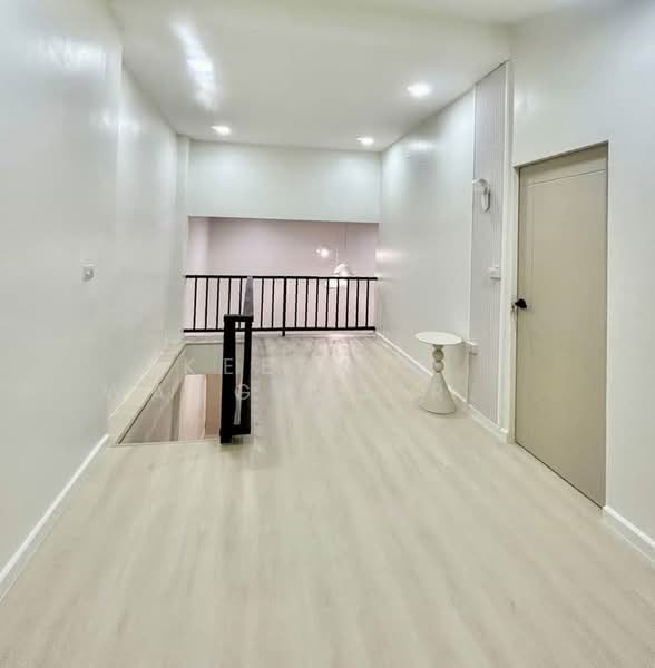 Eastwood Park, Bangkok, On Nut 36 Alley, Suan Luang, Suan Luang, Bangkok, 2 Bedrooms, 90 sqm, Condo For Sale, by Keerati  Wangrujirakul, 500259184 - DDproperty.com