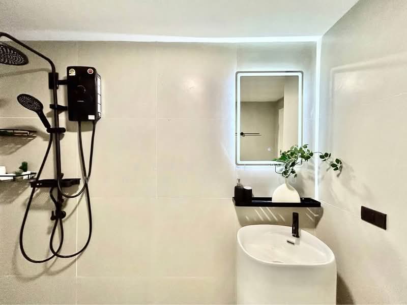 Eastwood Park, Bangkok, On Nut 36 Alley, Suan Luang, Suan Luang, Bangkok, 2 Bedrooms, 90 sqm, Condo For Sale, by Keerati  Wangrujirakul, 500259184 - DDproperty.com