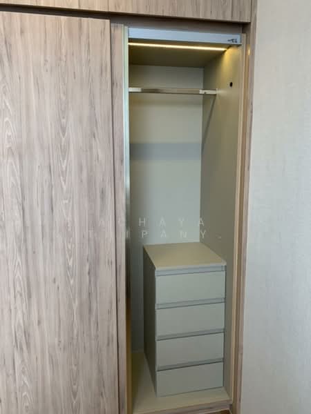 Siamese Exclusive 42, Bangkok, 19 Sukhumvit 42, Khlong Toei, Khlong Toei, Bangkok, 1 Bedroom, 42 sqm, Condo For Rent, by Achaya Nithipanyawong, 500259201 - DDproperty.com