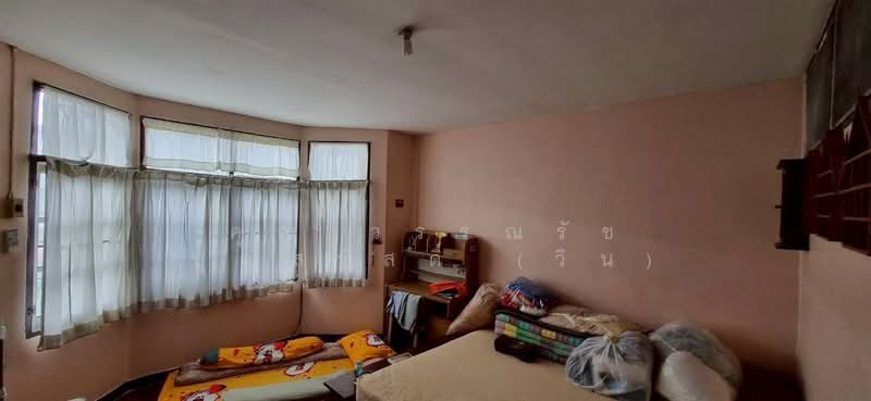 ทาวน์เฮ้าส์ 2 ชั้น 17.5 ตร.ว. หมู่บ้านอยู่เจริญ542 ซอยประชาราษฎร์บำเพ็ญ24 แยก2, Bangkok, ถนนรัชดา-ห้วยขวาง, Samsen Nok, Huai Khwang, Bangkok, 2 Bedrooms, 100 sqm, Townhouse For Sale, by คุณ วรรณรัช บุญสวัสดิ์ (วิน), 500259232 - DDproperty.com