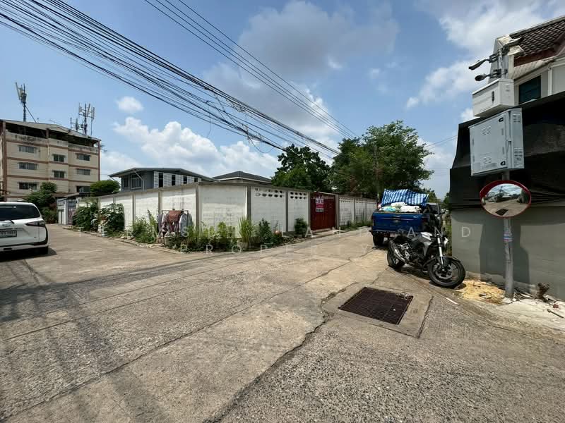 ขายที่ดินทำเลทอง ลาดพร้าว 110 แยก 3, Bangkok, Wang Thonglang, Wang Thonglang, Bangkok, , 388 sqm, Land For Sale, by Termsuk land and property, 500259237 - DDproperty.com