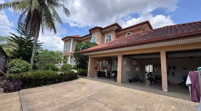 6-BR House, Chon Buri (Pattaya), Poong, Bang Lamung (Pattaya), Chon Buri (Pattaya), 6 Bedrooms, 700 sqm, Single Detached House For Sale, by Thanyalag Chanchodtanakul, 500259279 - DDproperty.com