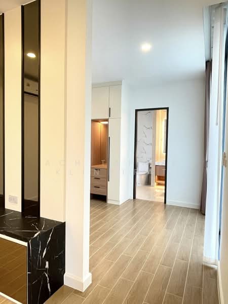 5-BR Villa, Chon Buri (Pattaya), Huai Yai, Bang Lamung (Pattaya), Chon Buri (Pattaya), 5 Bedrooms, 419 sqm, Villa For Sale, by Achitaphop Klinpipat, 500259304 - DDproperty.com